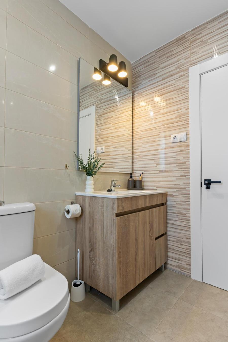 Matisse, Totalmente Reformado Y Modernista Apartment กิฮอน ภายนอก รูปภาพ